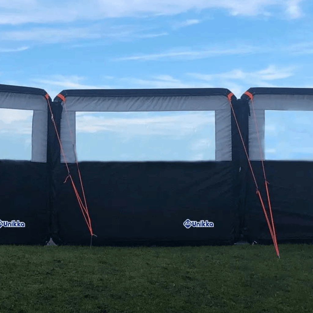 unikka_coca_inflatable_van_windbreak